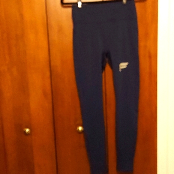 Fabletics Run Anywhere - Picture 4 of 11